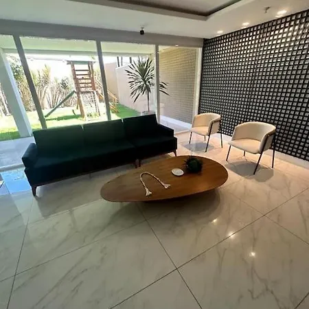Apartamento De Iracema *